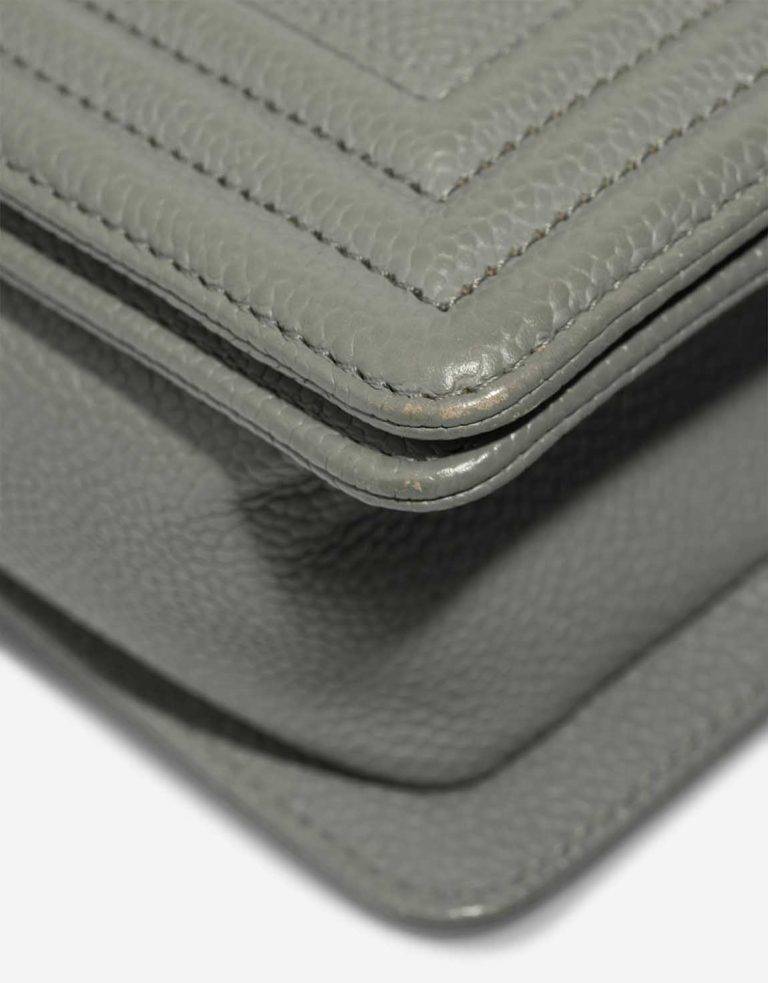 Chanel Boy Small Caviar Grey Signs of wear | Sell your designer bag