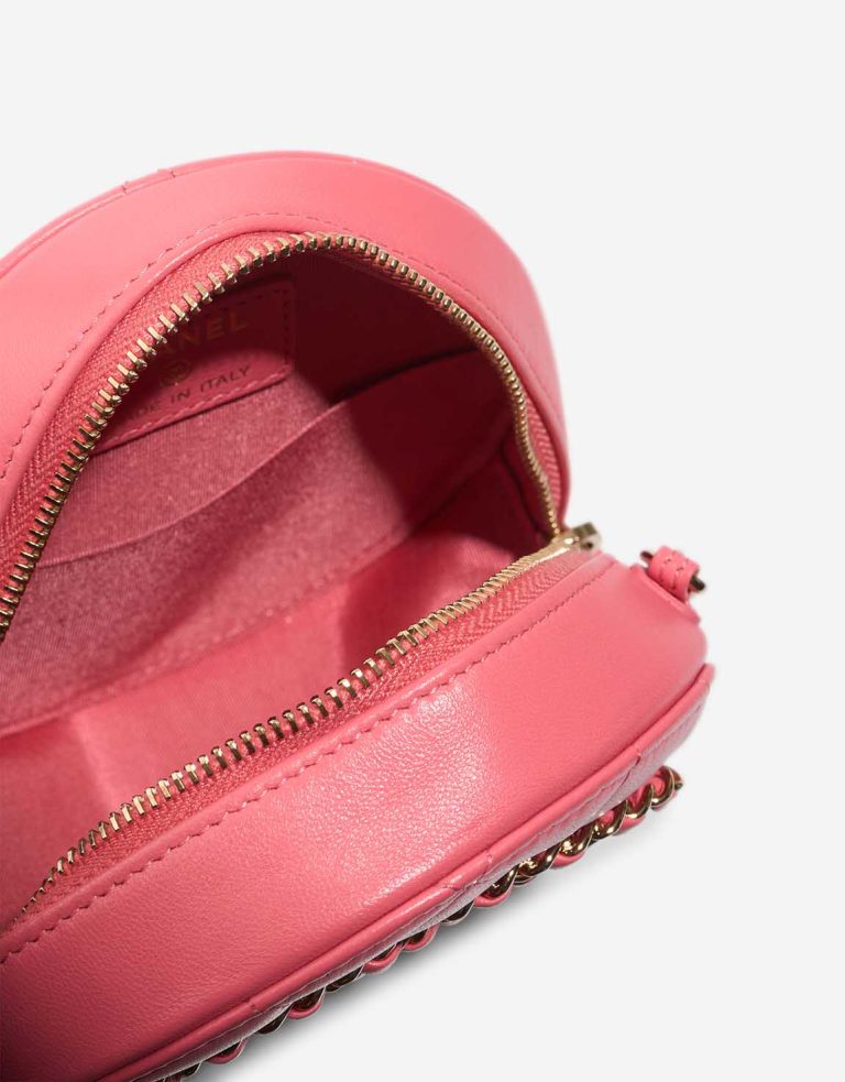 Chanel 19 Round Clutch Lamb Pink Inside | Sell your designer bag