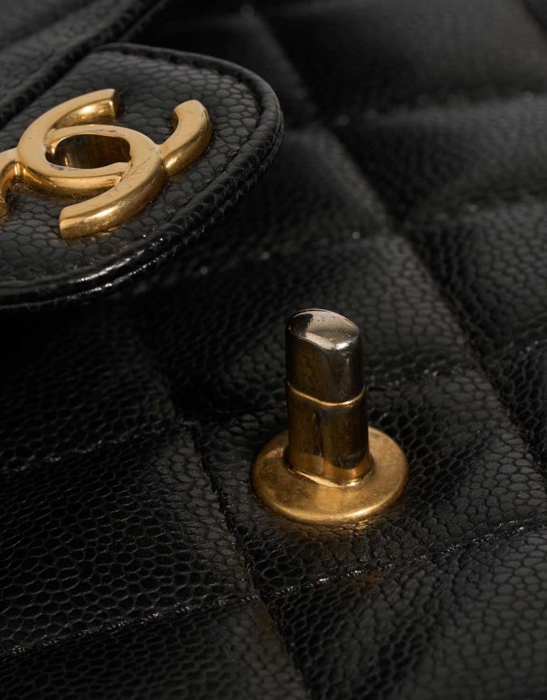 Chanel Timeless Medium Caviar Black Signs of wear | Sell your designer bag