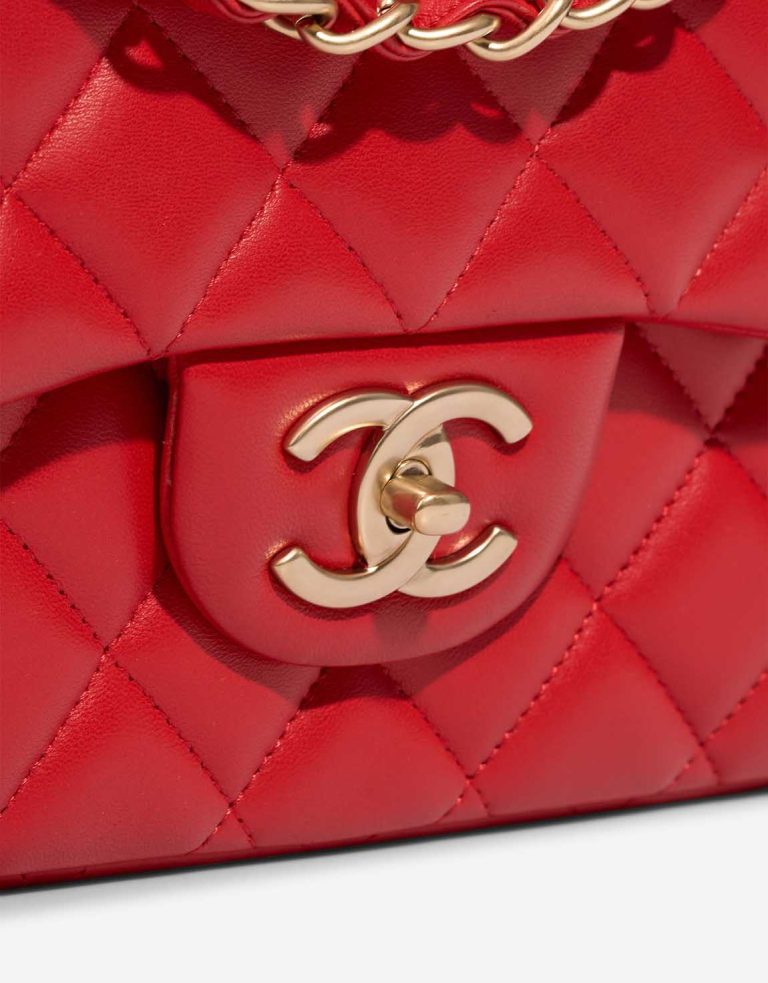Chanel Timeless Maxi Lamb Red Closing System | Sell your designer bag