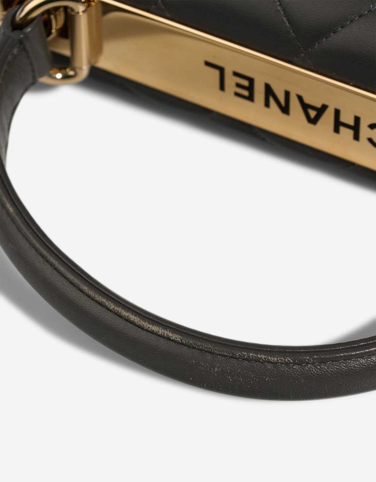 Chanel Trendy CC Medium Lamb Dark Grey Signs of wear | Sell your designer bag