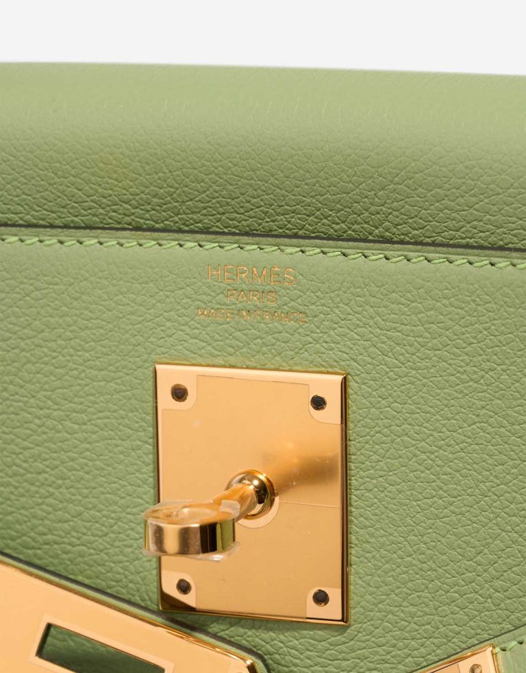Hermès Kelly 28 Evercolor Vert Criquet Logo | Sell your designer bag