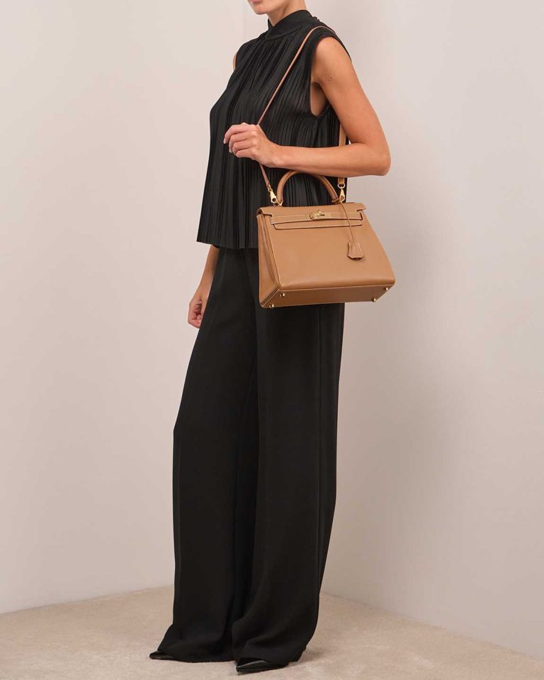Hermès Kelly 28 Courchevel Tabac Camel Front | Sell your designer bag