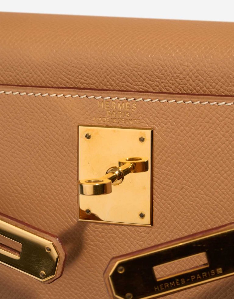Hermès Kelly 28 Courchevel Tabac Camel Logo | Sell your designer bag