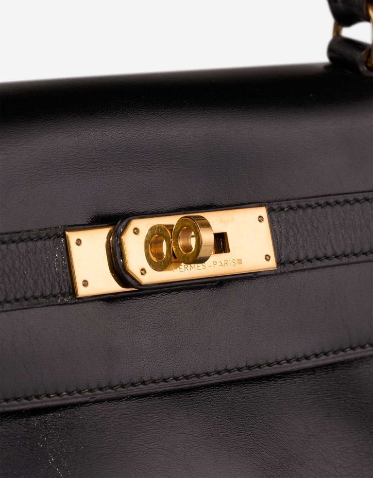 Hermès Kelly 32 Box Black Closing System | Sell your designer bag