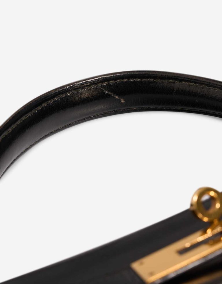 Hermès Kelly 32 Box Black Signs of wear | Sell your designer bag