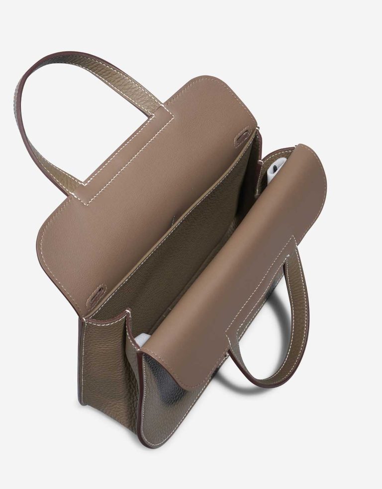 Hermès Halzan 25 Clémence Étoupe Inside | Sell your designer bag