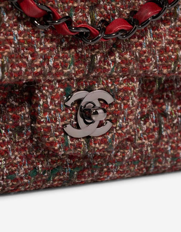 Chanel Timeless Medium Tweed Dark Red Closing System | Sell your designer bag