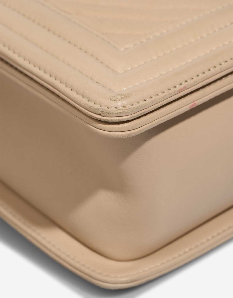 Chanel Boy Large Lamb Beige Signs of wear | Sell your designer bag