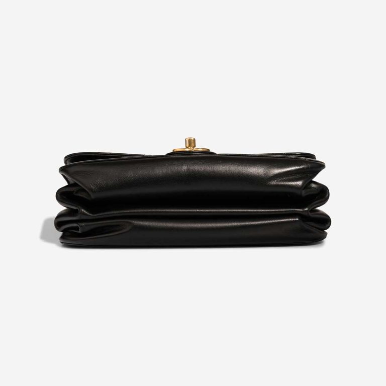 Chanel Around The Corner Flap Bag Medium Calf Black | Sell your designer bag