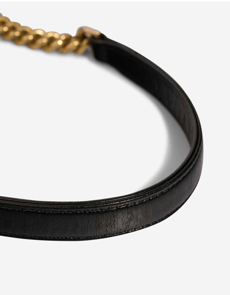 Chanel Around The Corner Flap Bag Medium Calf Black Signs of wear | Sell your designer bag