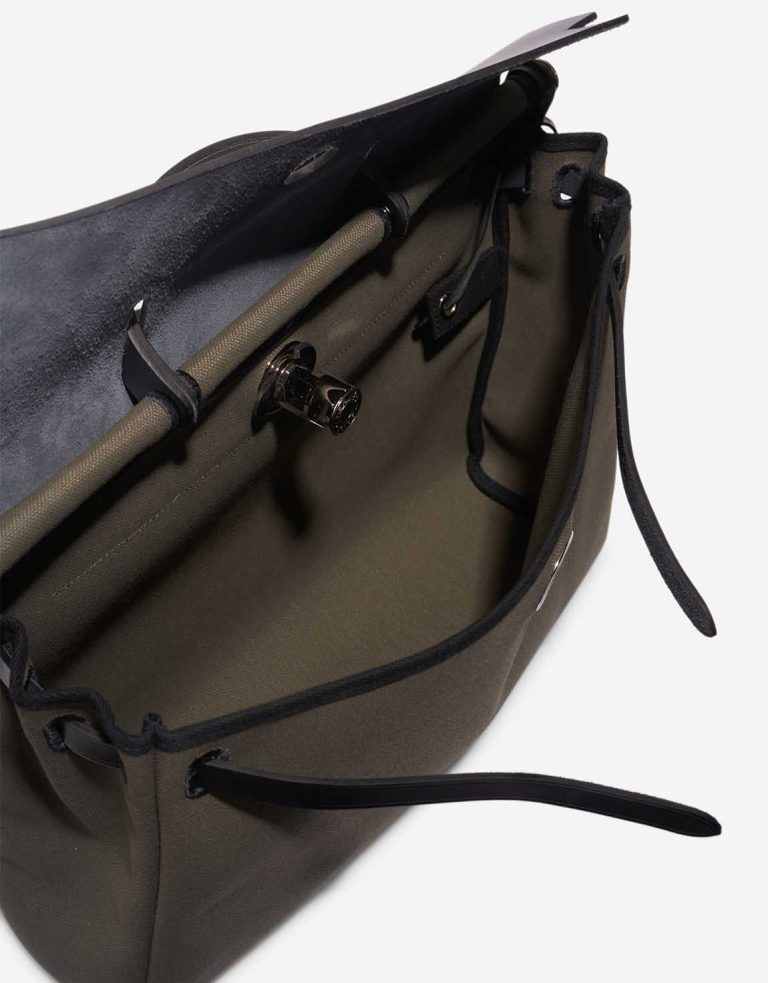 Hermès Herbag 39 Vache Hunter / Toile Black / Vert Militaire Inside | Sell your designer bag