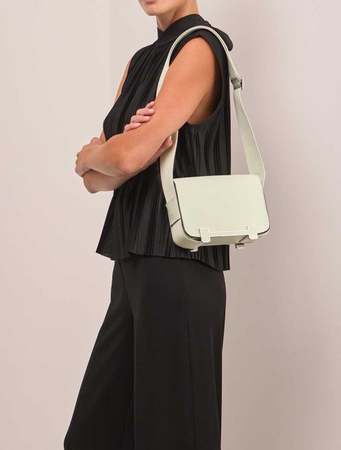 Hermès Geta Chèvre Mysore Vert Fizz on Model | Sell your designer bag