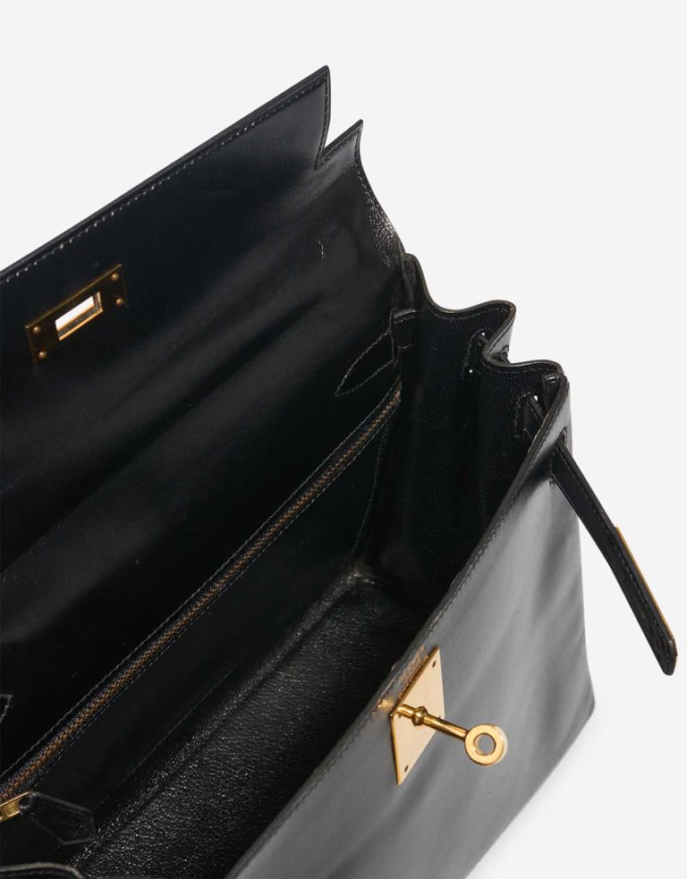 Hermès Kelly 28 Box Black Inside | Sell your designer bag