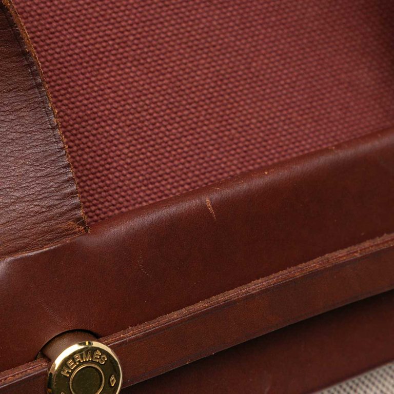 Hermès Herbag Cabas MM Toile / Vache Hunter Bordeaux / Écru Signs of wear | Sell your designer bag