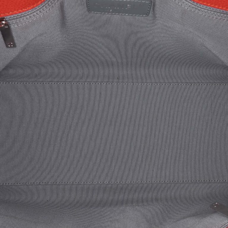 Chanel Executive Cerf Tote Lamb Red Inside | Sell your designer bag