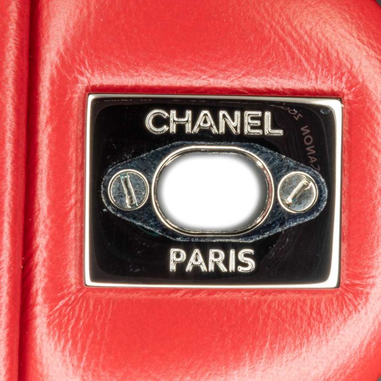 Chanel Chain Around Medium Lamb Red Signs of wear | Sell your designer bag