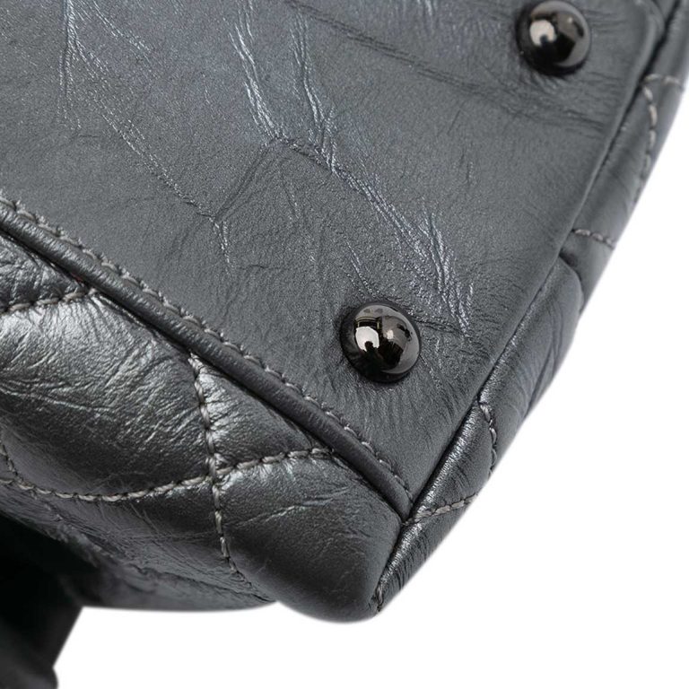 Chanel Timeless Coco Top Handle Medium Aged Calf Grey Signs of wear | Sell your designer bag