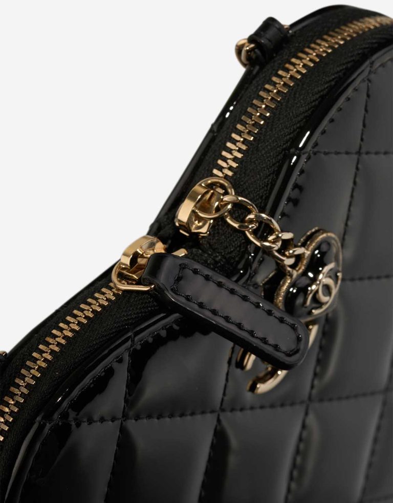 Chanel Timeless Heart Double Bag Small Patent Black / Beige Closing System | Sell your designer bag