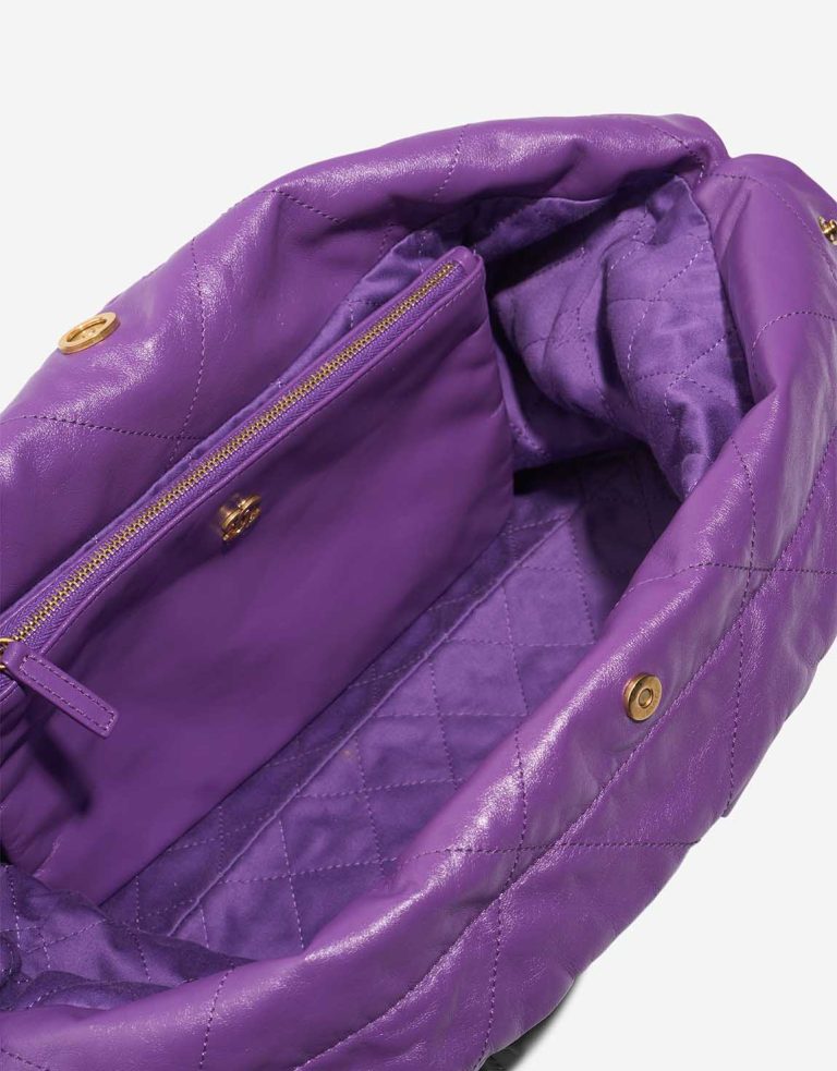 Chanel 22 Medium Lamb Violet Inside | Sell your designer bag