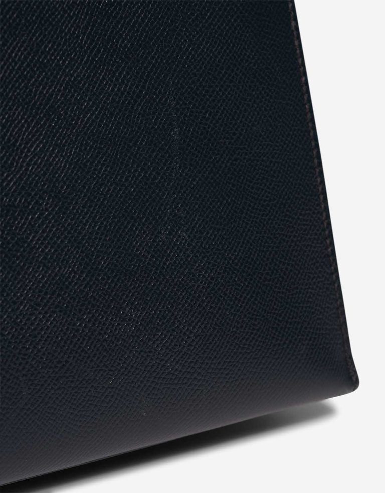 Hermès Kelly 35 Courchevel Bleu Marine Signs of wear | Sell your designer bag