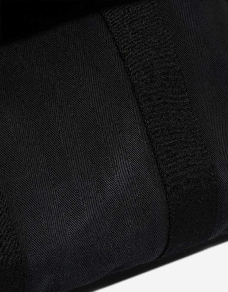 Hermès Valparaiso 41 Swift / Toile Noir Signs of wear | Sell your designer bag