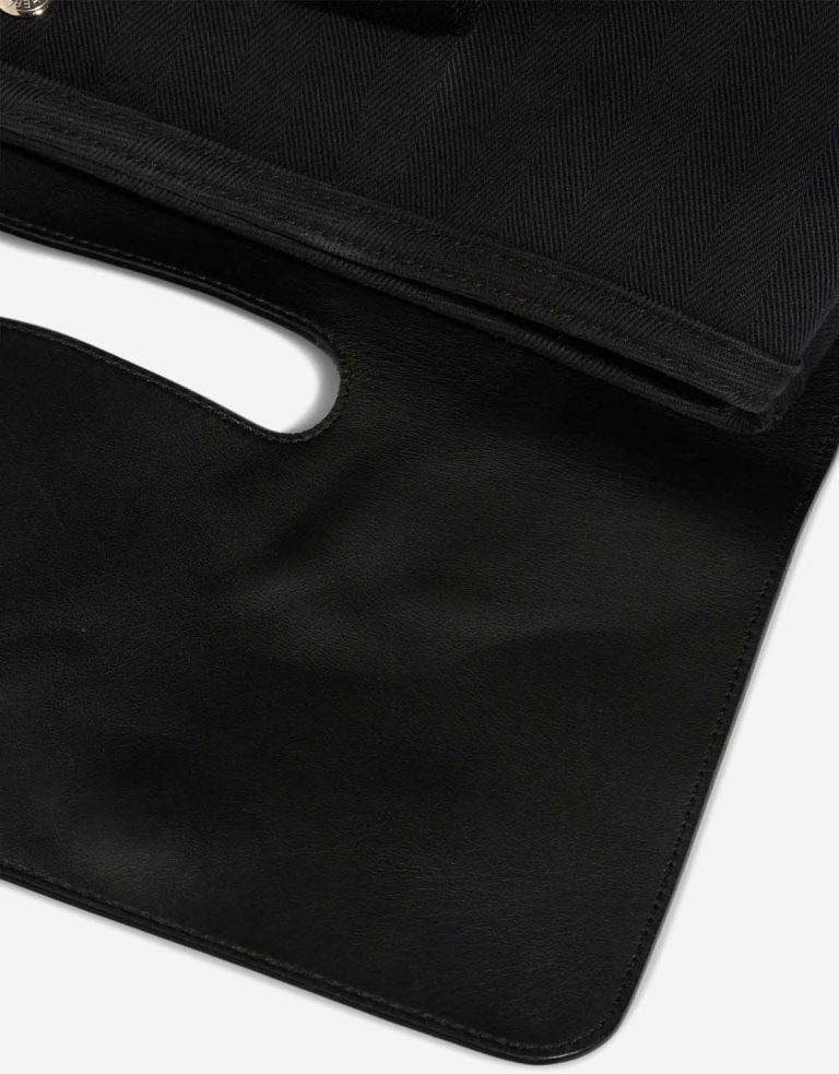 Hermès Valparaiso 41 Swift / Toile Noir Signs of wear | Sell your designer bag