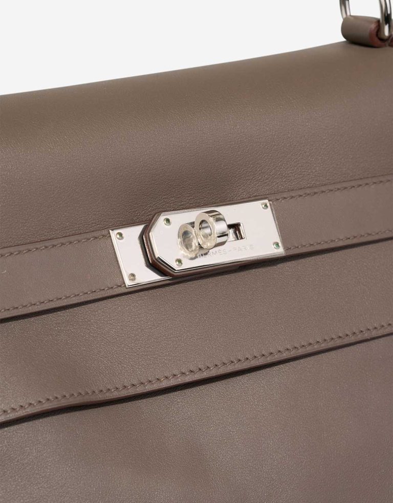 Hermès Kelly 50 Veau Sikkim Gris Tourterelle Closing System | Sell your designer bag