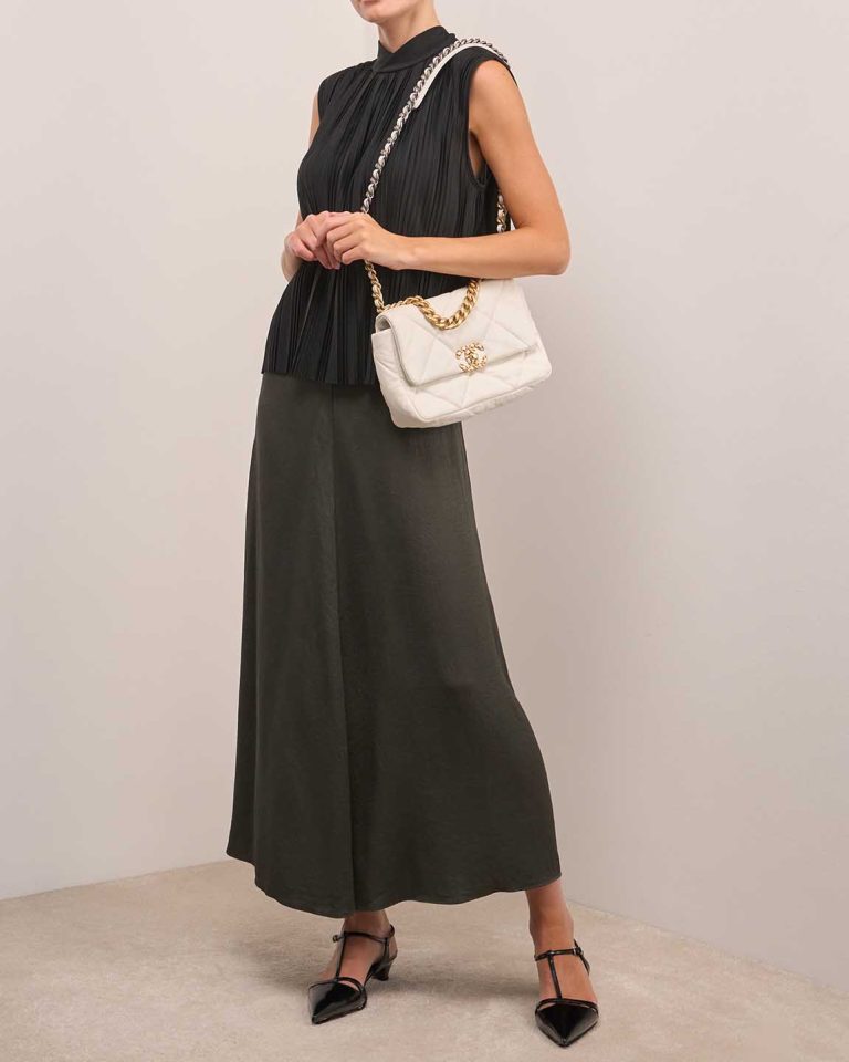 Chanel 19 Flap Bag Lamb White Front | Sell your designer bag