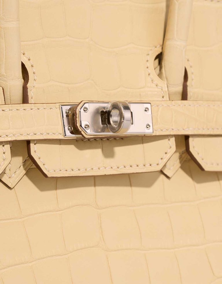 Hermès Birkin 25 Matte Alligator Vanille Closing System | Sell your designer bag