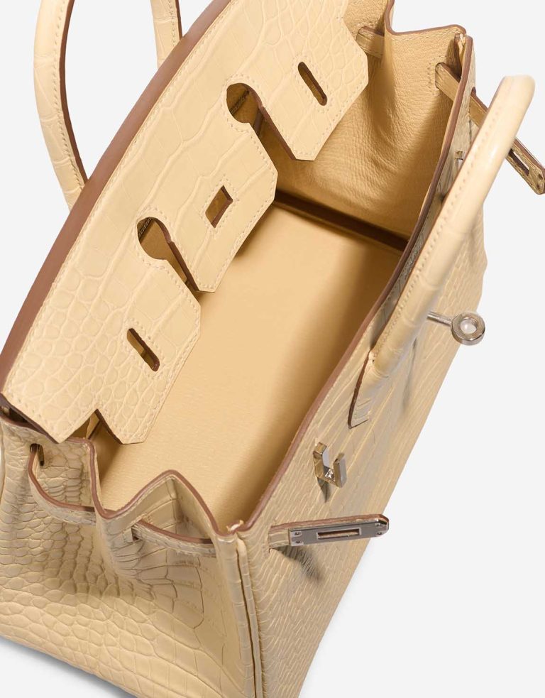 Hermès Birkin 25 Matte Alligator Vanille Inside | Sell your designer bag