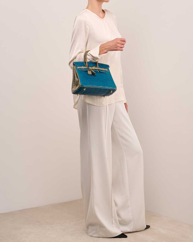 Hermès Birkin HSS 25 Niloticus Crocodile Bleu Izmir / Gris Tourterelle Front | Sell your designer bag