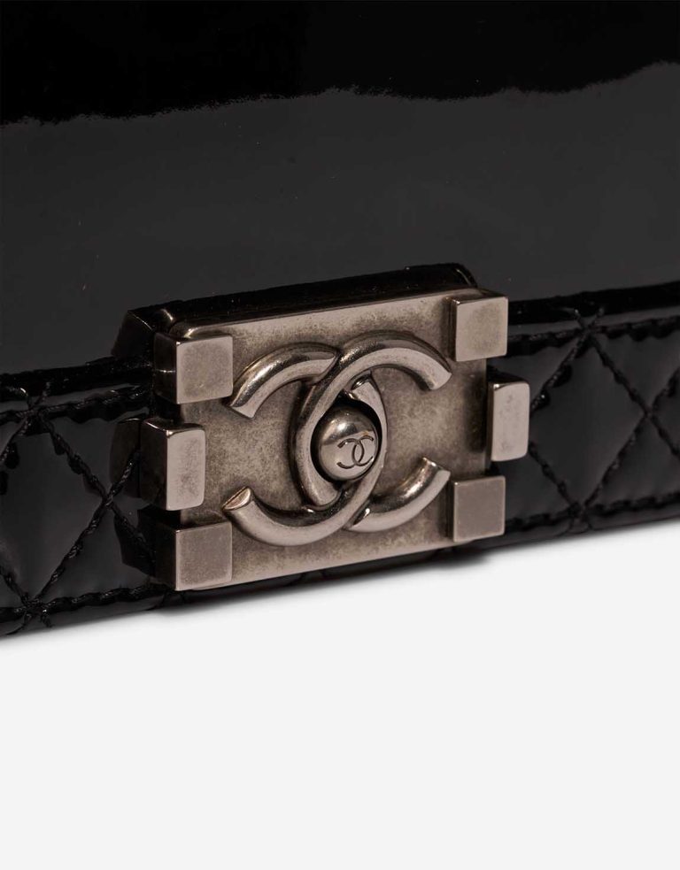 Chanel Boy Medium Patent Black Closing System | Sell your designer bag