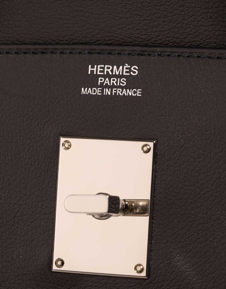 Hermès Haut à Courroies 40 Toile Criss / Veau Evergrain Black / Écru Logo | Sell your designer bag