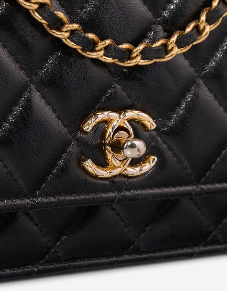 Chanel Timeless Wallet On Chain Lamb Black Closing System | Sell your designer bag