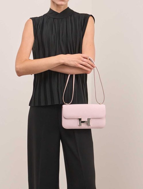 Hermès Constance Elan Epsom Mauve Pâle on Model | Sell your designer bag