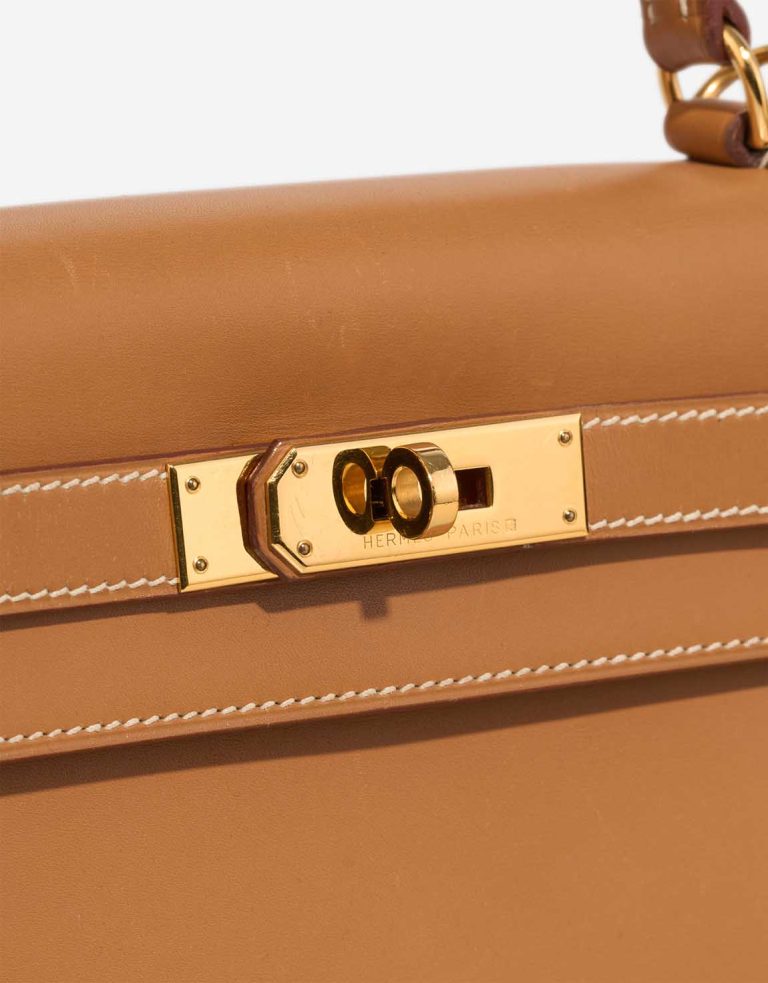 Hermès Kelly 28 Box Sable Naturel Closing System | Sell your designer bag