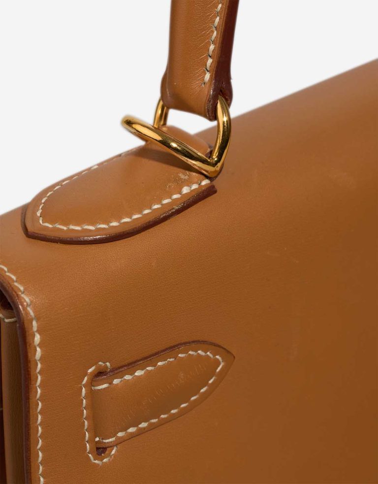 Hermès Kelly 28 Box Sable Naturel Signs of wear | Sell your designer bag
