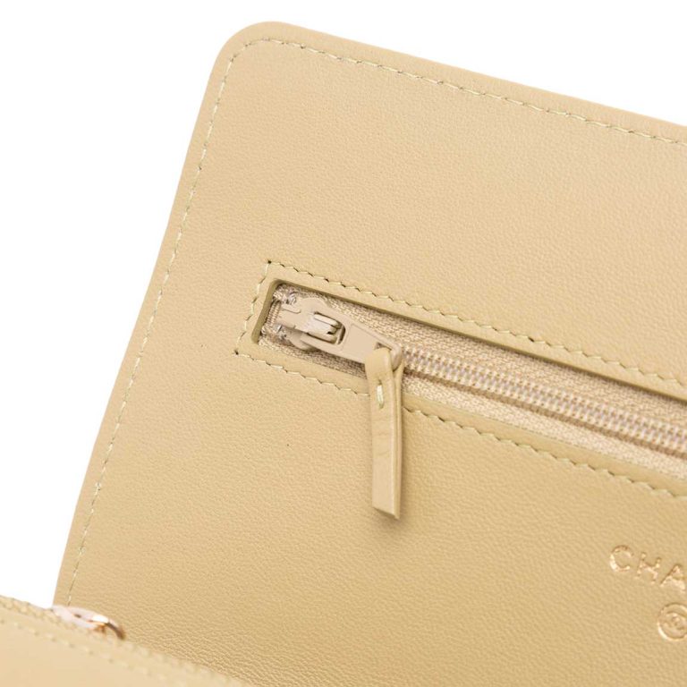 Chanel 19 Wallet On Chain Lamb Beige Signs of wear | Sell your designer bag