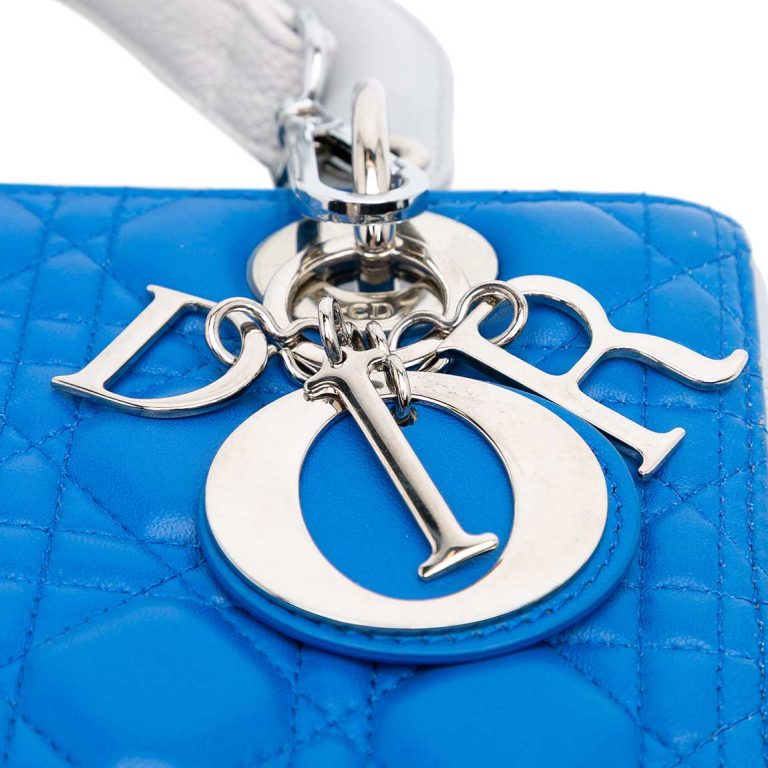Dior Lady Medium Lamb White / Blue Front | Sell your designer bag