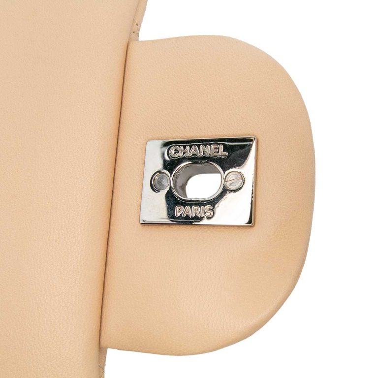 Chanel Timeless Jumbo Lamb Beige Logo | Sell your designer bag