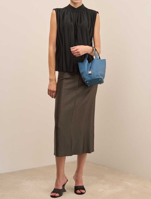 Hermès Picotin 18 Taurillon Clémence Bleu Jean on Model | Sell your designer bag