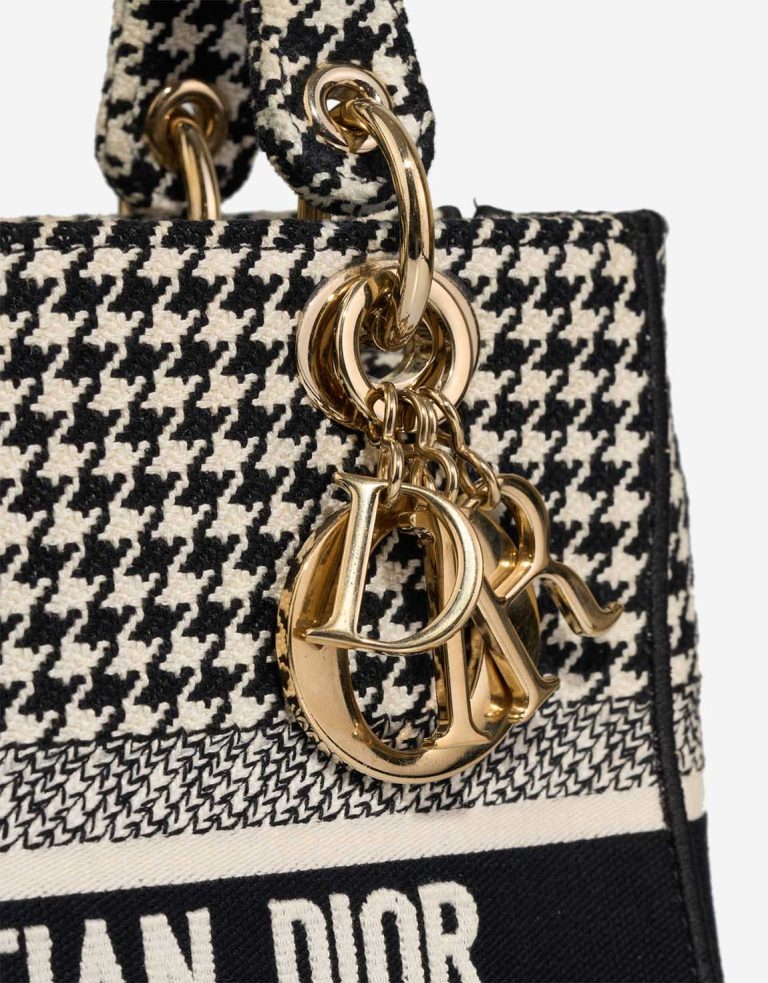 Dior Lady D-Lite Medium Canvas Black Closing System | Sell your designer bag