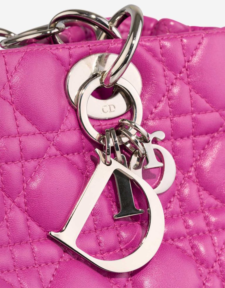 Dior Lady Shopping Tote Medium Lamb Pink Closing System | Sell your designer bag