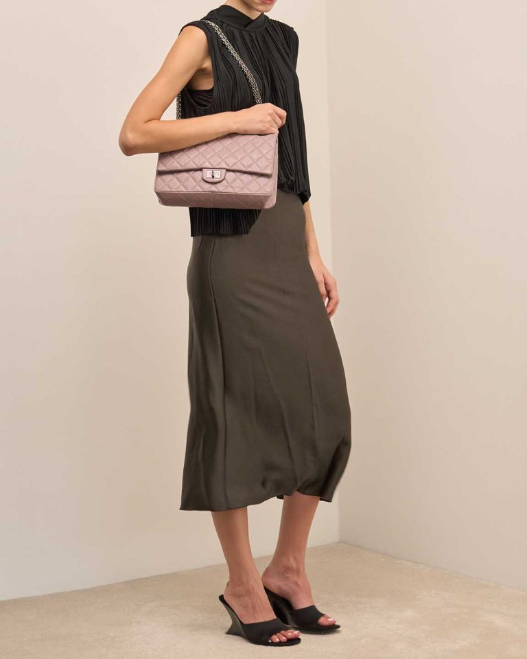 Chanel 2.55 Reissue 226 Aged Calf Light Grey Front | Sell your designer bag