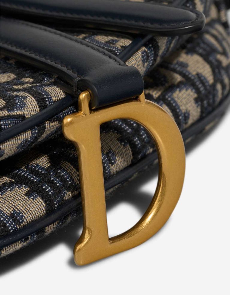 Dior Saddle Mini Oblique Jacquard Blue Closing System | Sell your designer bag