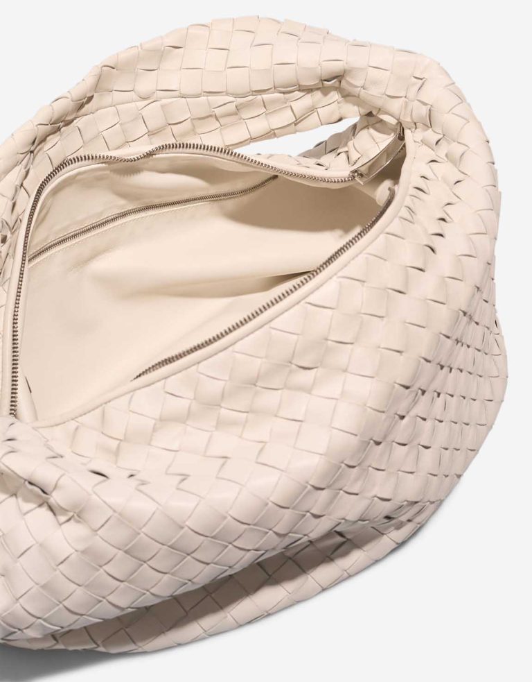 Bottega Veneta Jodie Large Lamb White Inside | Sell your designer bag