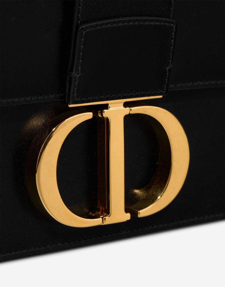 Dior 30 Montaigne Calf Black Closing System | Sell your designer bag