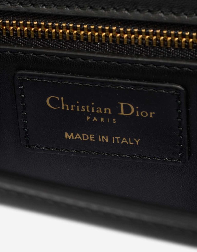 Dior 30 Montaigne Calf Black Logo | Sell your designer bag
