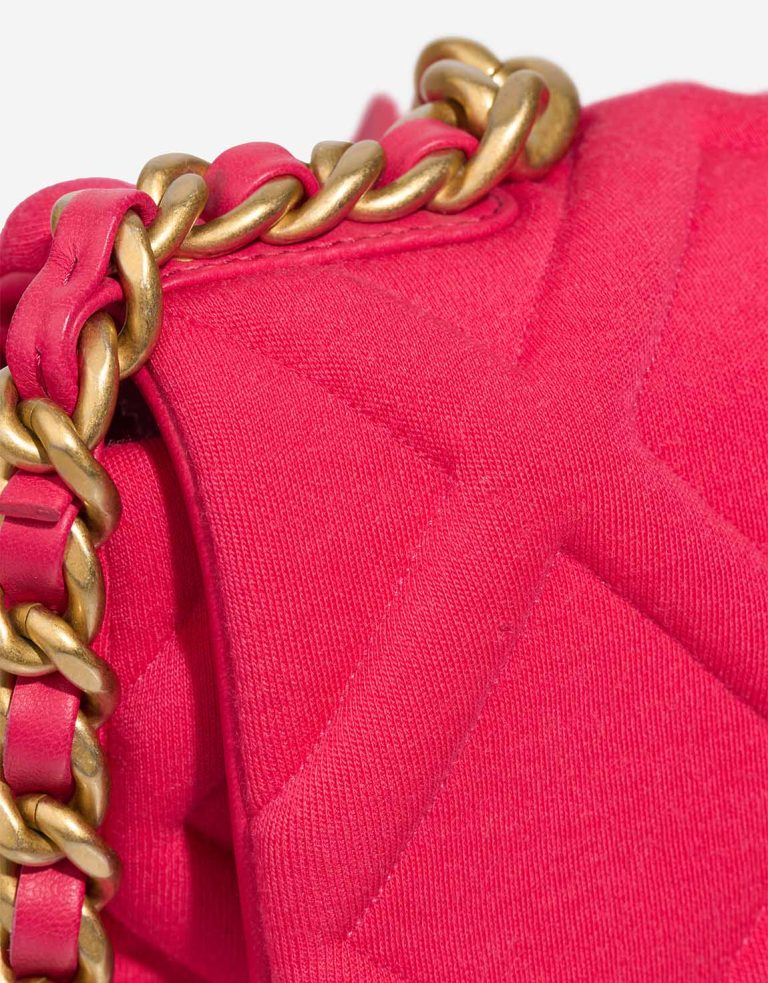Chanel 19 Flap Bag Jersey / Lamb Pink Signs of wear | Sell your designer bag